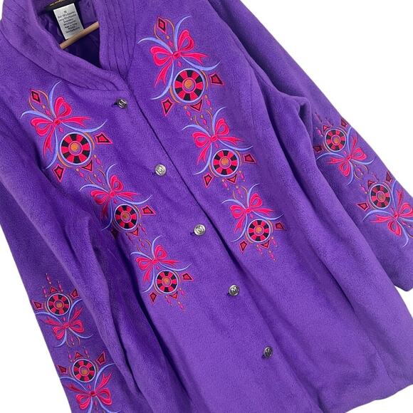 BOB MACKIE Women's 1X Purple Embroidered Bows Fleece Button Art to‎ Wear Jacket - Picture 1 of 10